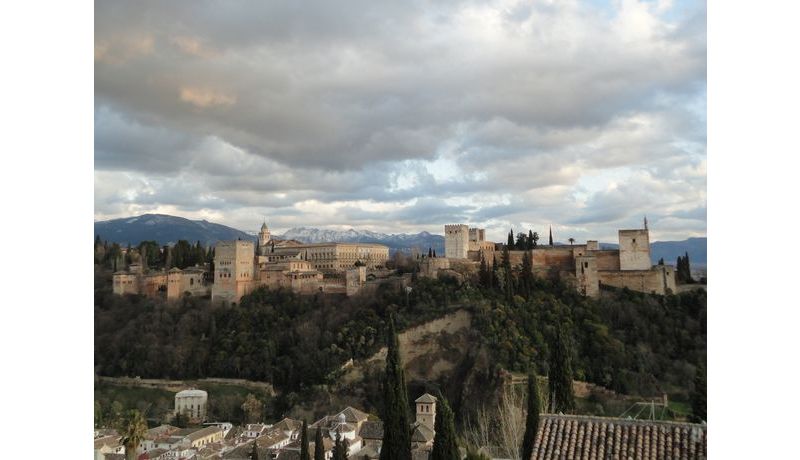 2012: "Cuentos de la Alhambra" (Granada, Spain), 2nd prize category "City, country, river"